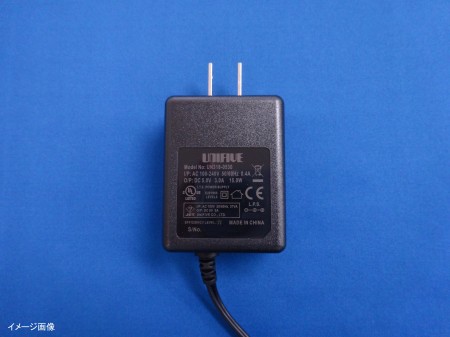 UNIFIVE UN318-0530 PL03B付 ユニファイブ  ACアダプター 5V/3.0A