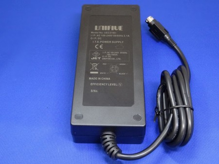 UEC3160-1211 Power DINコネクタ付 ACコード2Pin-3Pin　12V